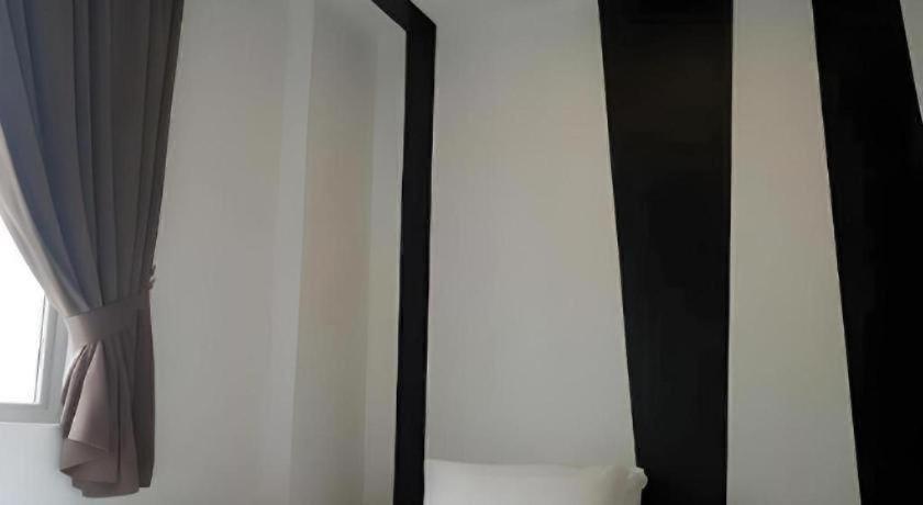 Comma Hotel Bandar Saujana Putra Bagian luar foto